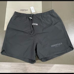 Essentials volley shorts